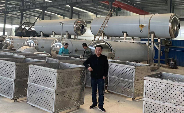 禮品雕刻機給商業(yè)貿易的發(fā)展提供基礎